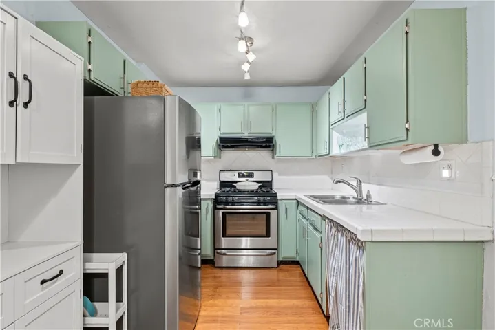 14435 Plummer 23, Panorama City, California 91402