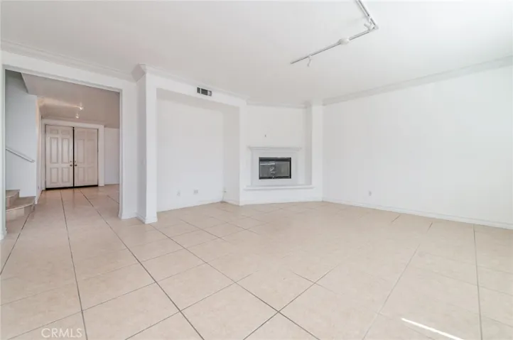 6915 Cedar Creek, Eastvale, California 92880