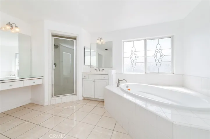 6915 Cedar Creek, Eastvale, California 92880