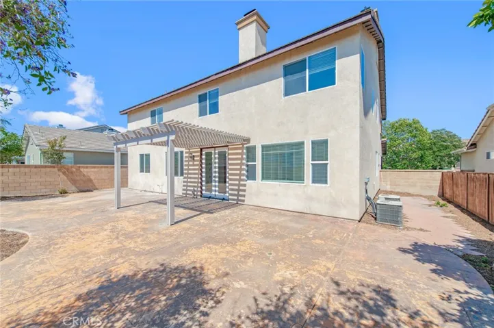 6915 Cedar Creek, Eastvale, California 92880