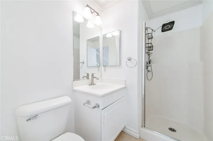 6915 Cedar Creek, Eastvale, California 92880