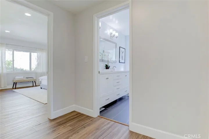 341 Cumberland Road, Glendale, California 91202