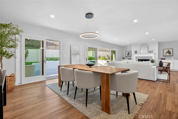 341 Cumberland Road, Glendale, California 91202