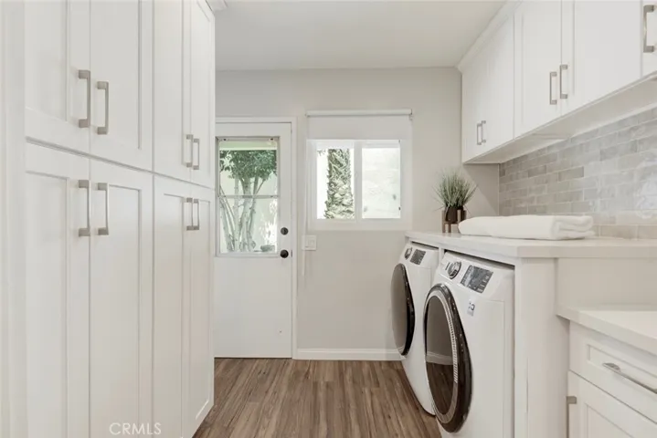 341 Cumberland Road, Glendale, California 91202
