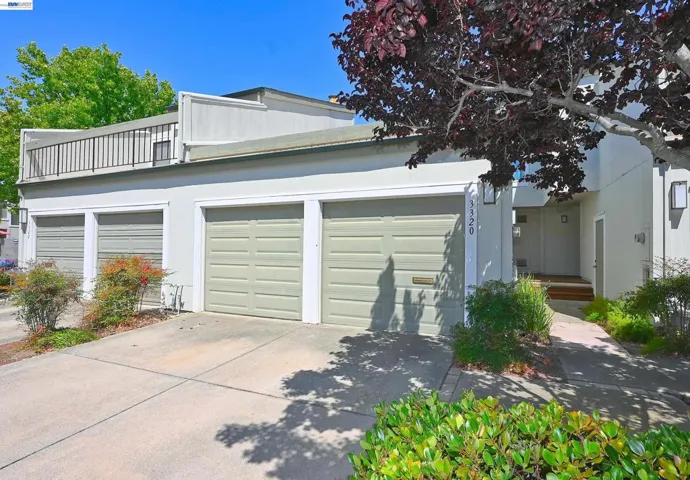 3320 Kimberly Way, San Mateo, California 94403