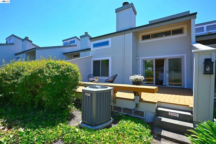 3320 Kimberly Way, San Mateo, California 94403