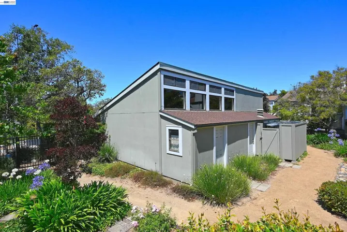 3320 Kimberly Way, San Mateo, California 94403