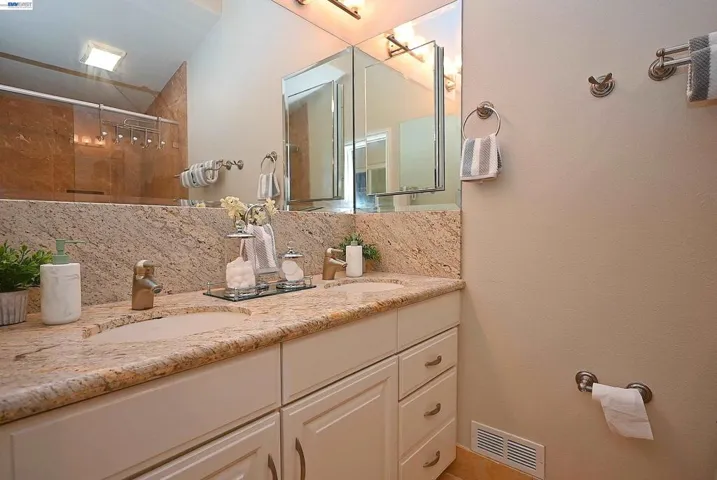 3320 Kimberly Way, San Mateo, California 94403