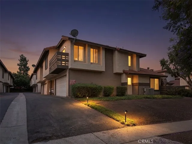 1324 Brentwood B, Corona, California 92882