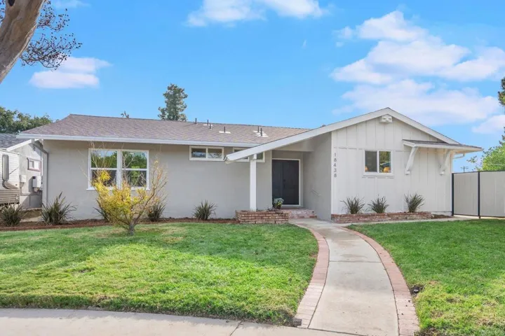 18438 Los Alimos St, Northridge, California 91326