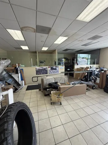 10 E 1st Street E, National City, California 91950