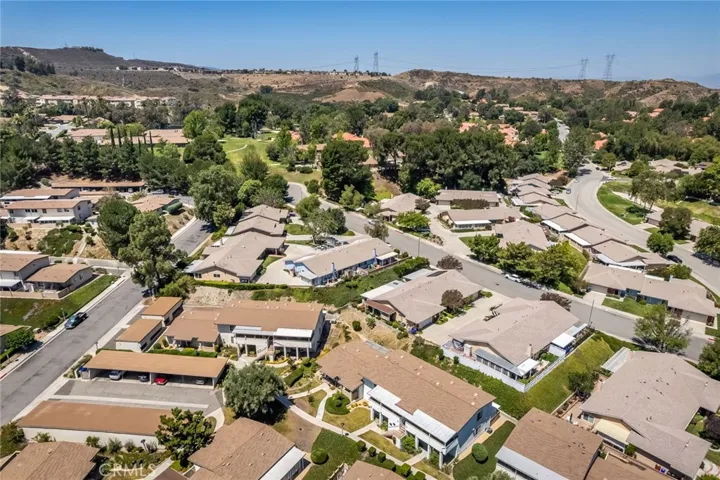 19716 Avenue Of The Oaks, Newhall, California 91321