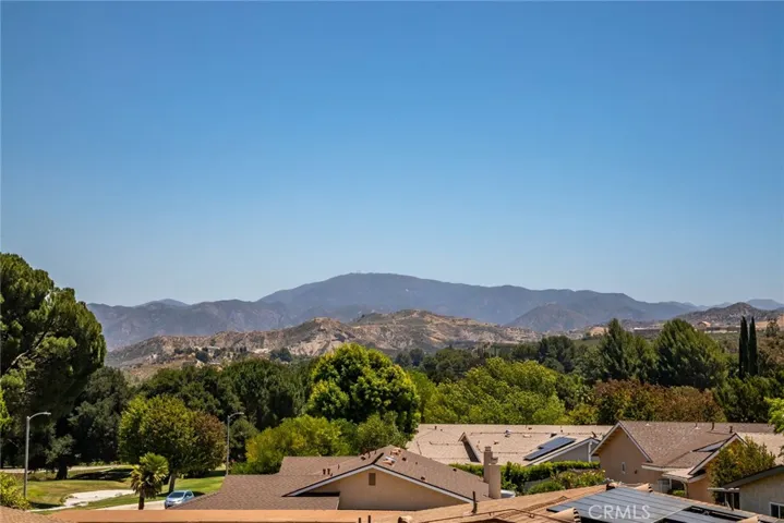 19716 Avenue Of The Oaks, Newhall, California 91321 — photo 4