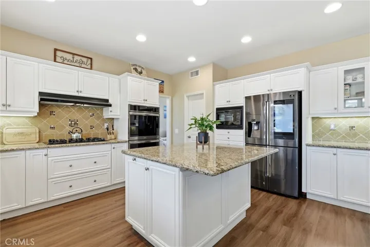 18 Ledgewood, Rancho Santa Margarita, California 92688