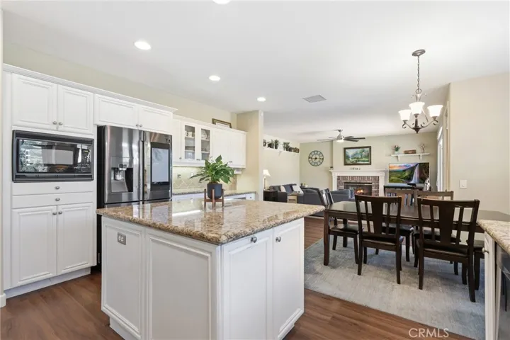 18 Ledgewood, Rancho Santa Margarita, California 92688