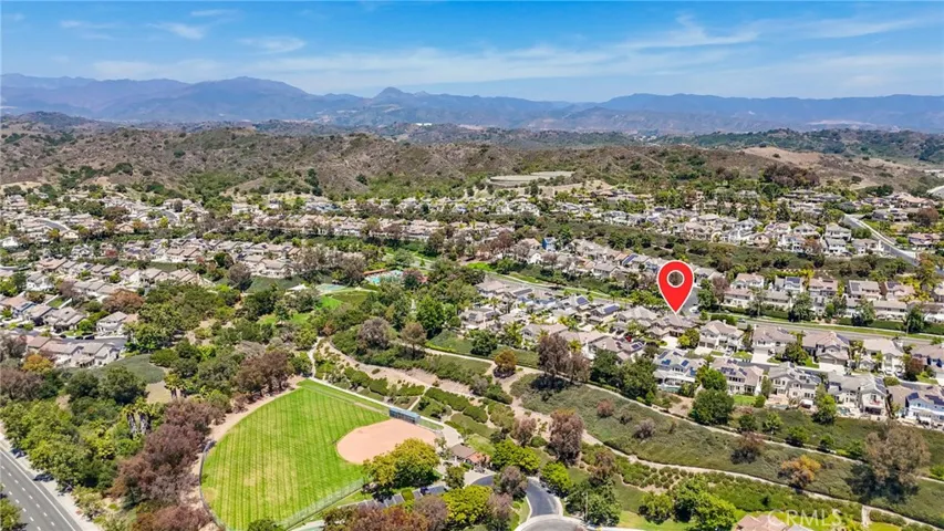 18 Ledgewood, Rancho Santa Margarita, California 92688