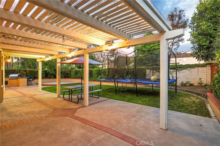 18 Ledgewood, Rancho Santa Margarita, California 92688