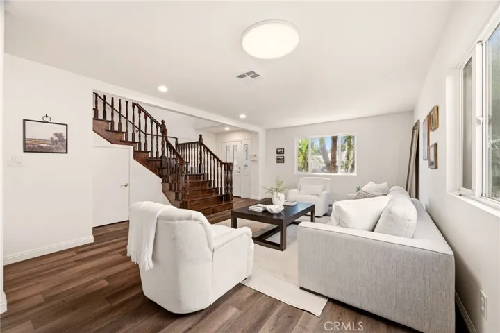 10401 Park Street, Bellflower, California 90706 — photo 4