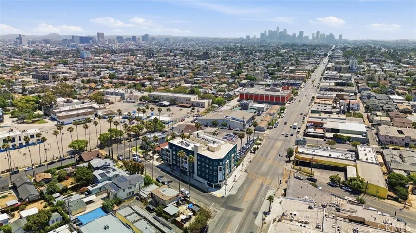 1818 S Norton Avenue 205, Los Angeles, California 90018