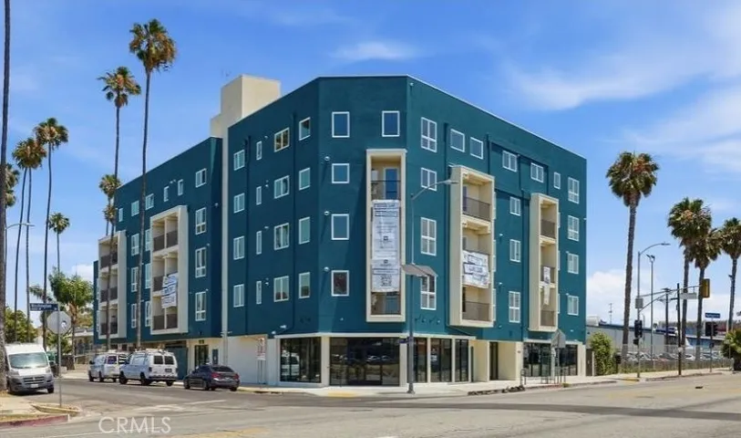 1818 S Norton Avenue 205, Los Angeles, California 90018