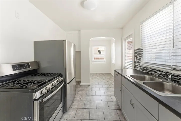 1047 W 7th, San Pedro, California 90731