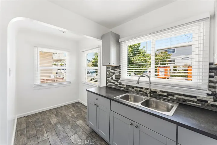 1047 W 7th, San Pedro, California 90731