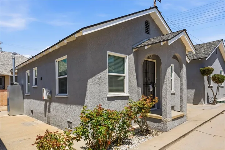 1047 W 7th, San Pedro, California 90731
