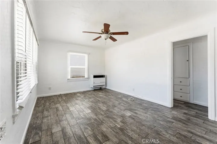 1047 W 7th, San Pedro, California 90731