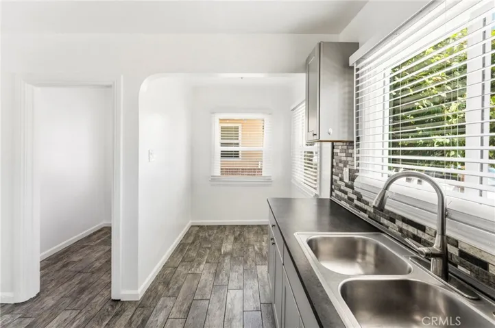 1047 W 7th, San Pedro, California 90731
