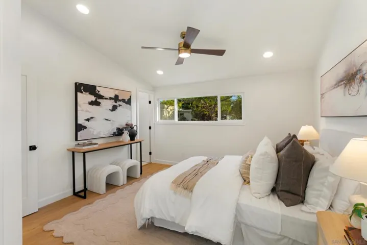 9258 Rebecca, San Diego, California 92123