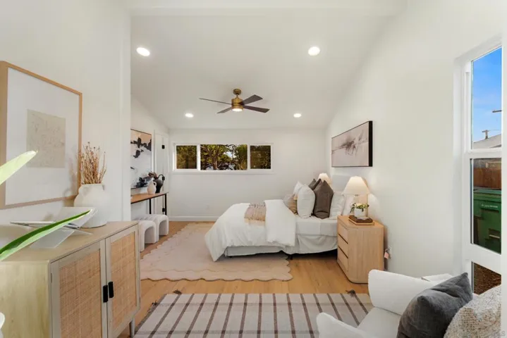 9258 Rebecca, San Diego, California 92123