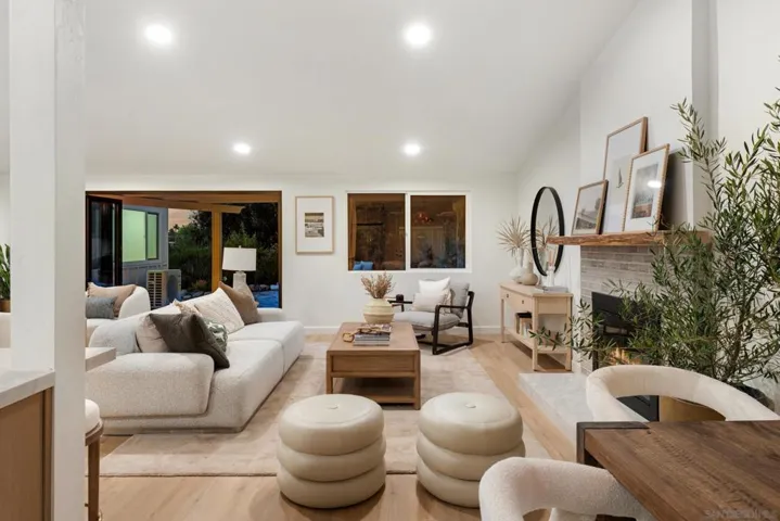 9258 Rebecca, San Diego, California 92123