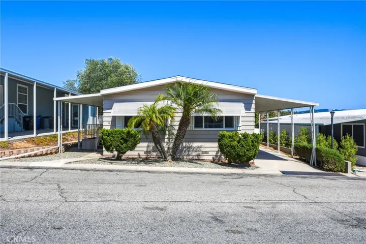 163 El Pajaro, Newbury Park, California 91320