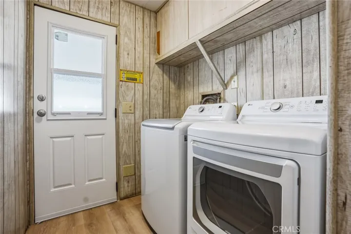 163 El Pajaro, Newbury Park, California 91320