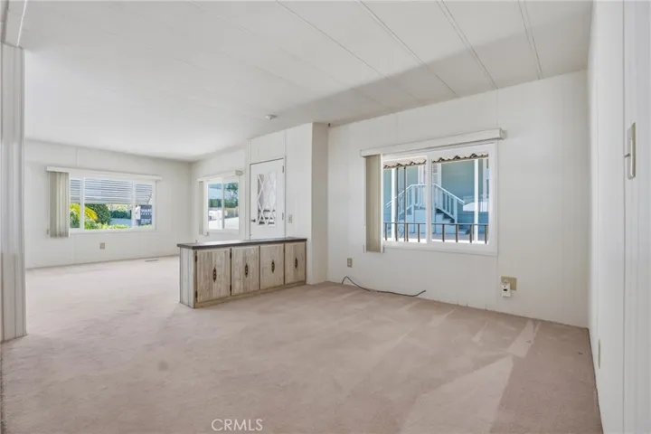 163 El Pajaro, Newbury Park, California 91320