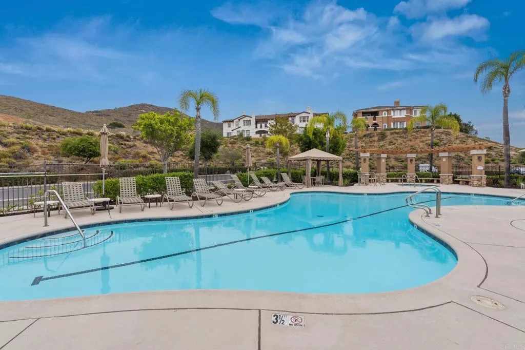 HOA Amenity - Pool