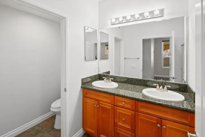 11149 Catarina Lane 87, San Diego, California 92128