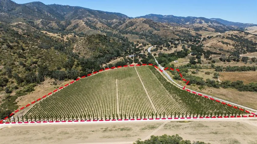 Cienega Road, Paicines, California 95043