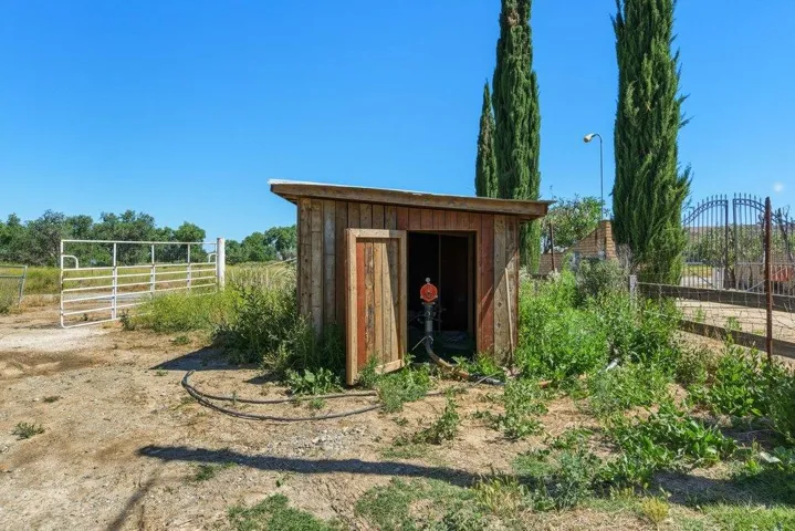Cienega Road, Paicines, California 95043