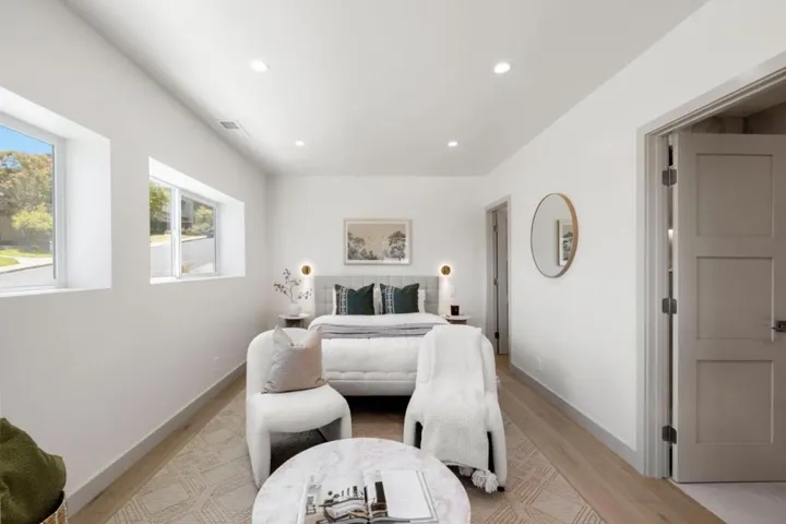 2600 Evergreen Drive, San Bruno, California 94066