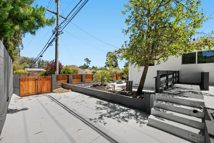 2600 Evergreen Drive, San Bruno, California 94066