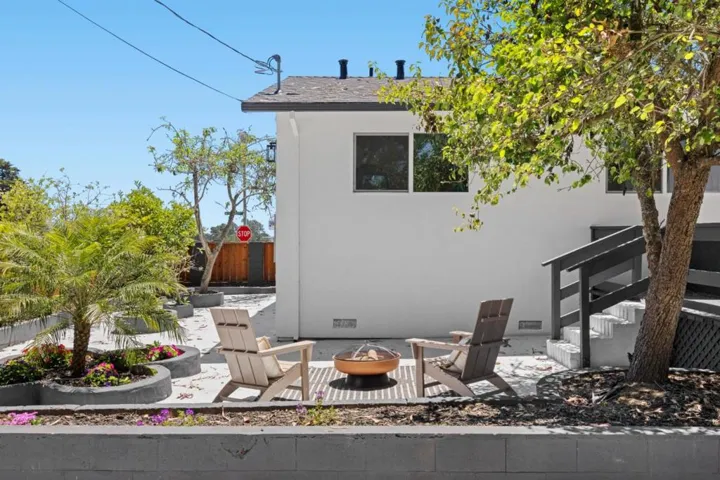 2600 Evergreen Drive, San Bruno, California 94066