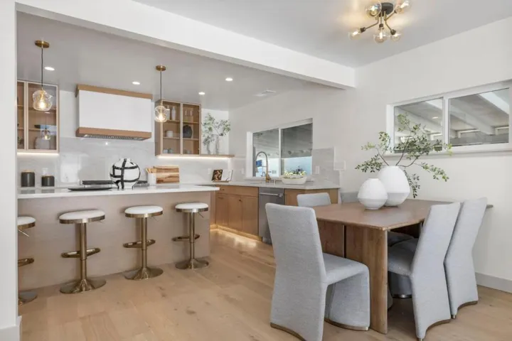 2600 Evergreen Drive, San Bruno, California 94066