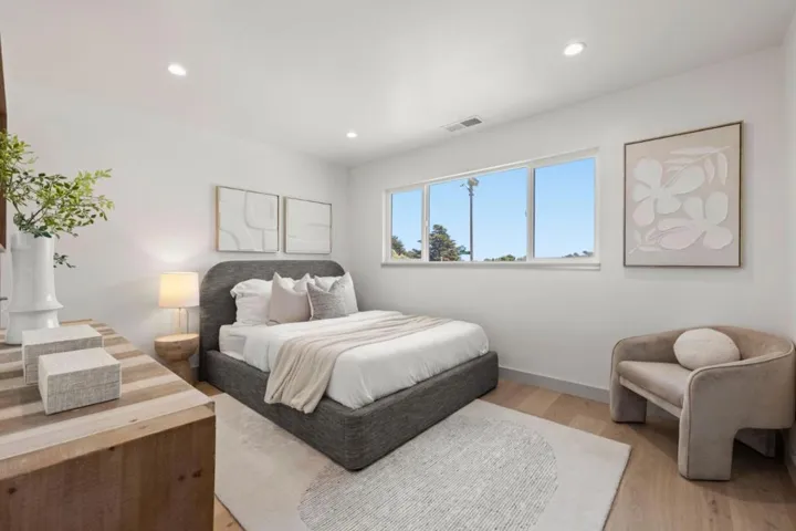 2600 Evergreen Drive, San Bruno, California 94066