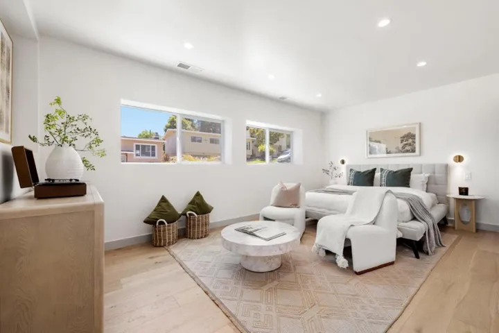 2600 Evergreen Drive, San Bruno, California 94066