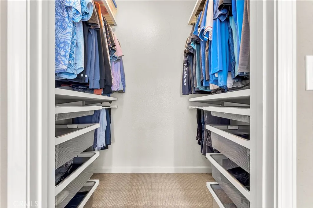 Totally organized walk in closet