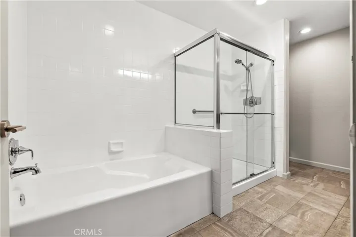 Bath + Tub Seperate