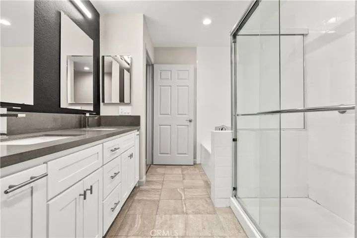 Walk in shower separate + tub, full bath, totally remodeled