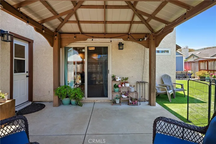 833 Escuela Court, San Luis Obispo, California 93405