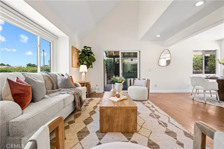 1010 Cogburn, Diamond Bar, California 91765